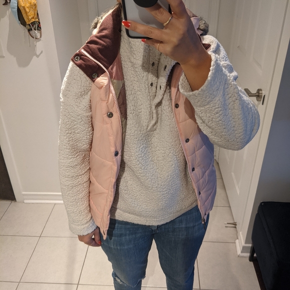 burton rancher puffy vest - Picture 7 of 8